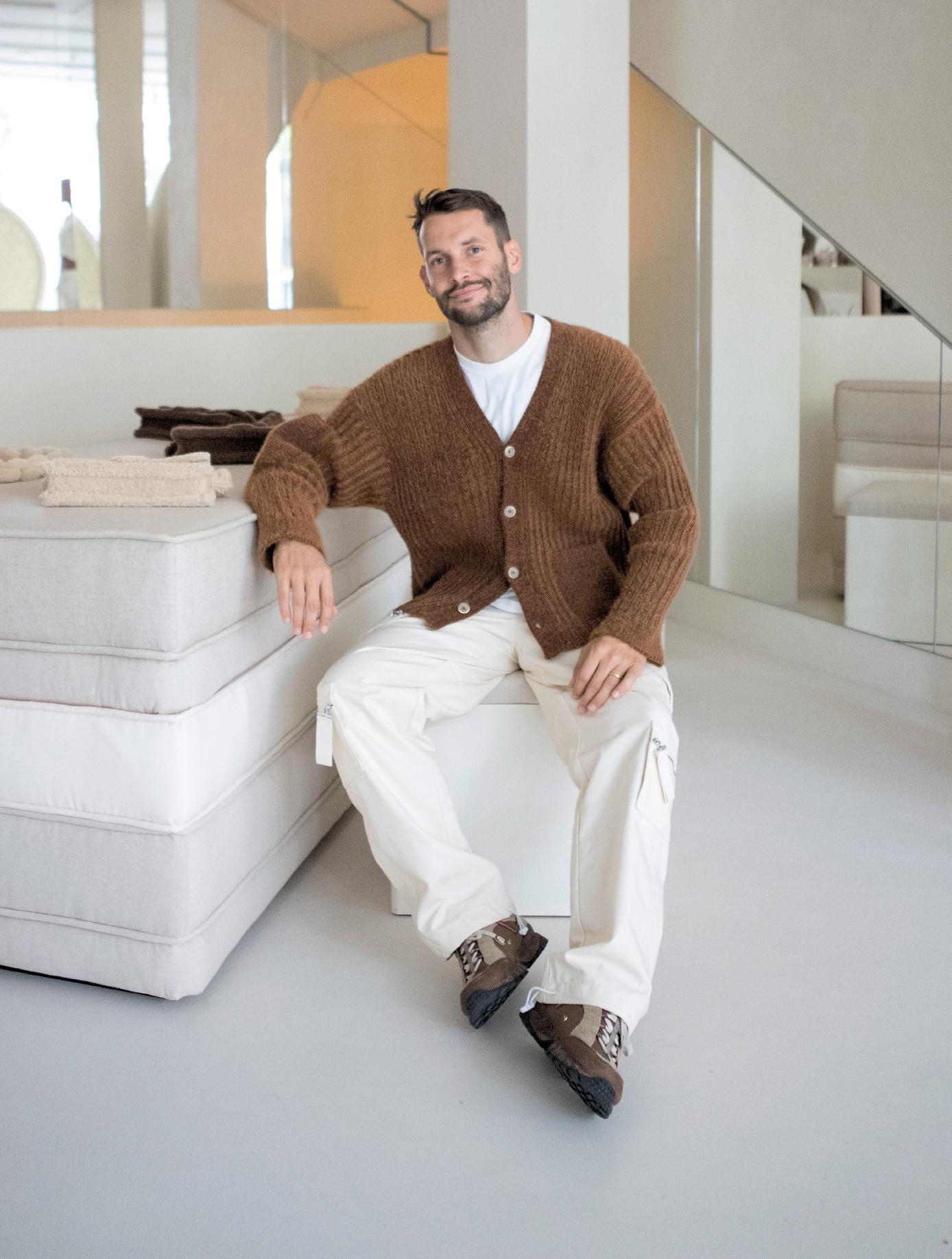 Simon Porte Jacquemus