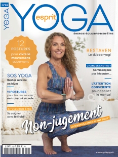 Couverture de Esprit Yoga